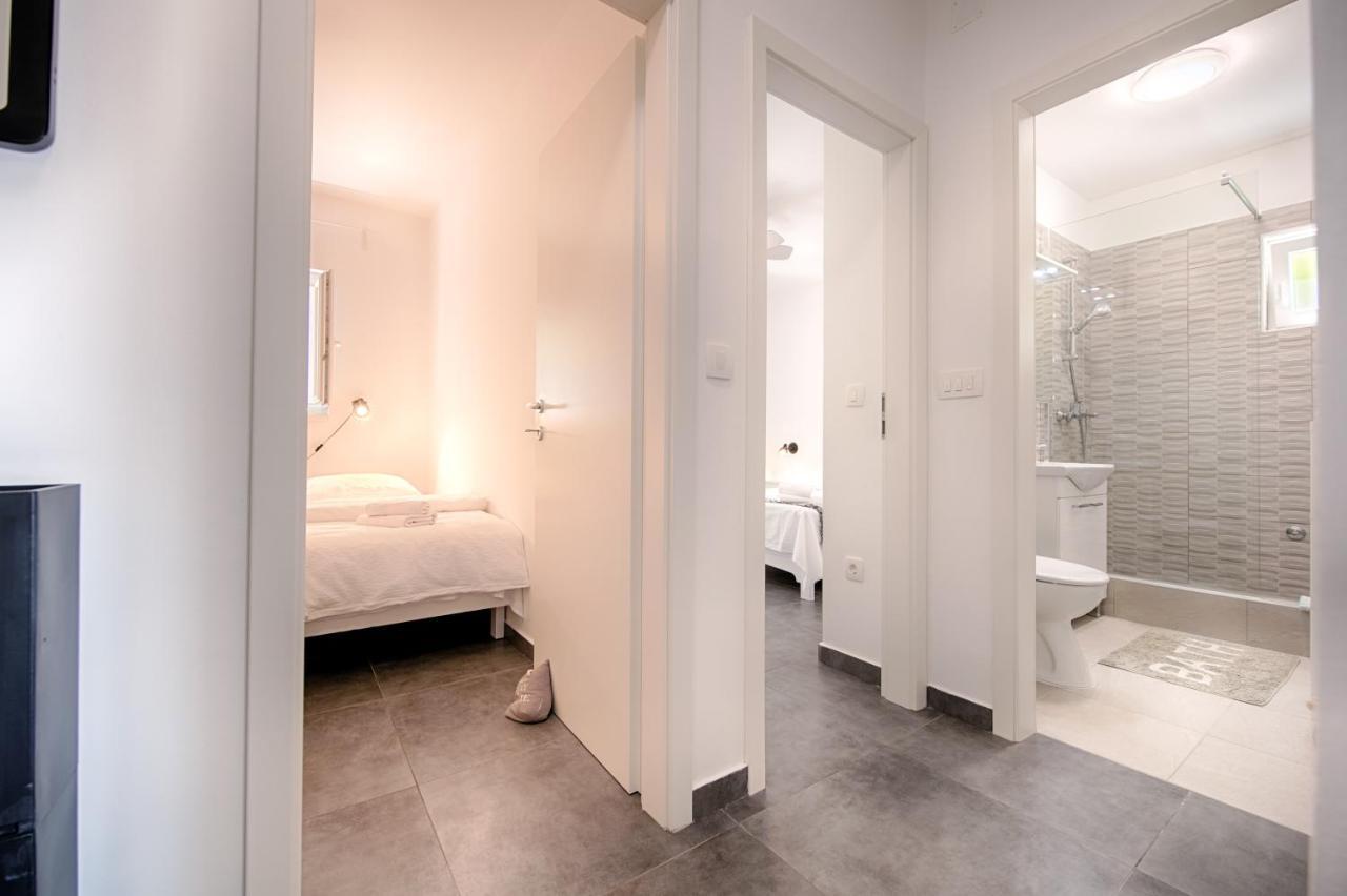 Apartmani Dule Komiža Exterior foto