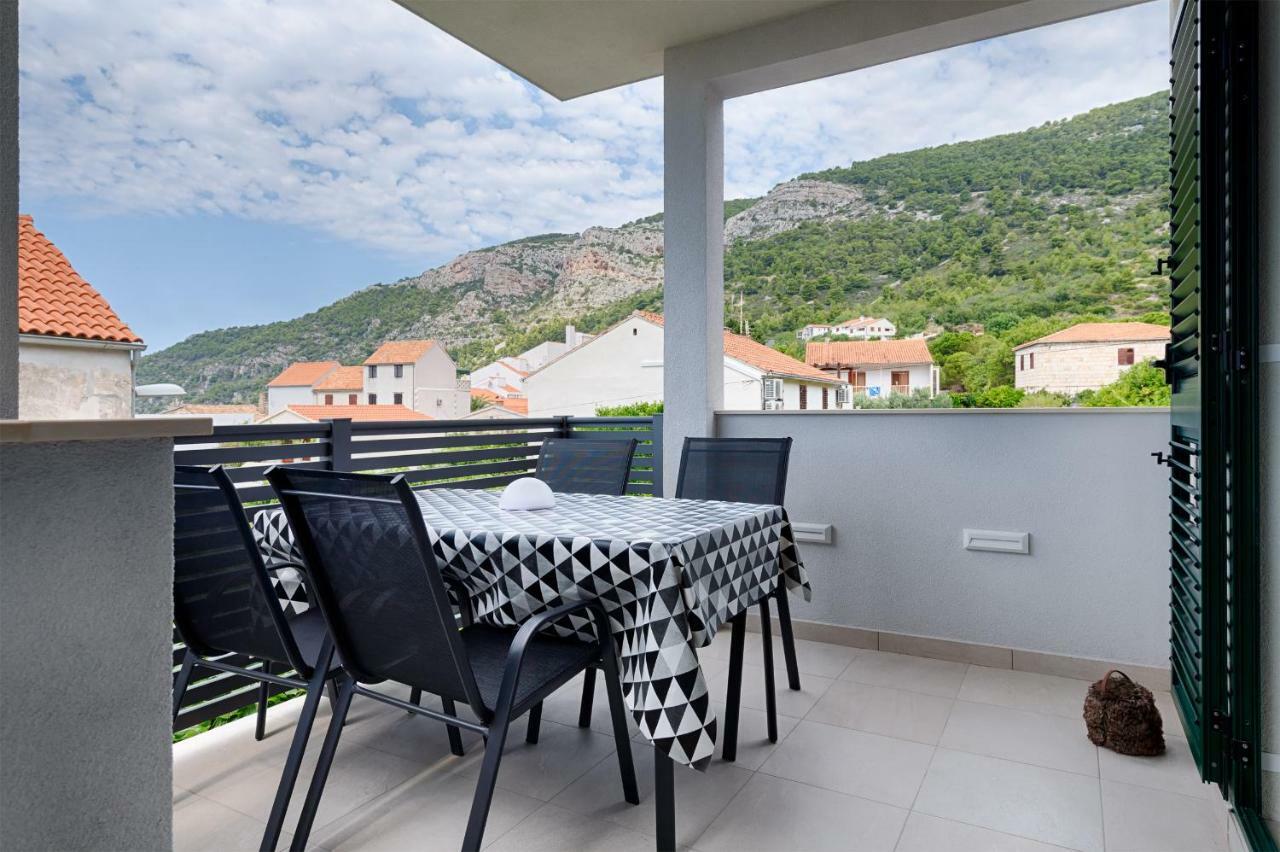 Apartmani Dule Komiža Exterior foto