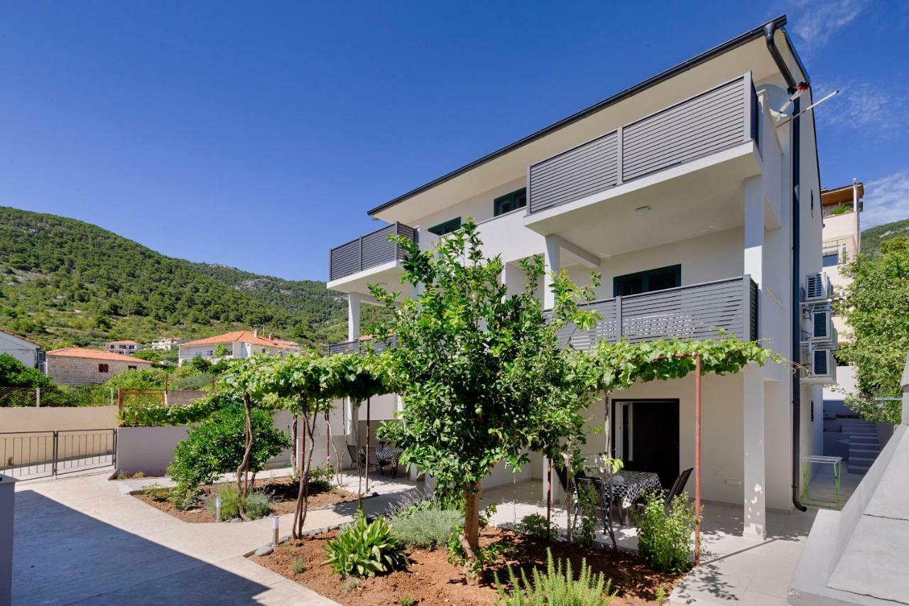 Apartmani Dule Komiža Exterior foto
