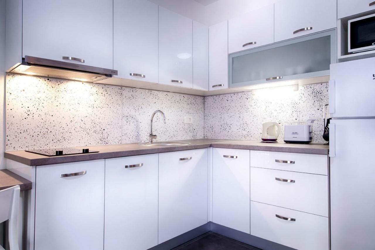 Apartmani Dule Komiža Exterior foto